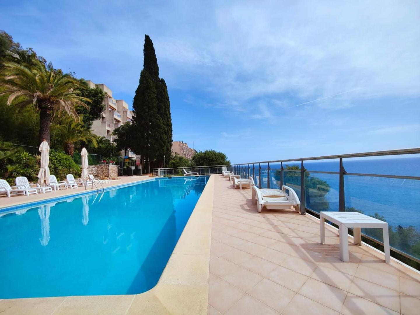 Le Coq Massolin Roquebrune-Cap-Martin Luaran gambar