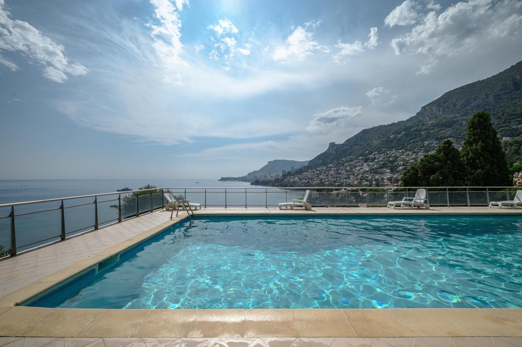 Le Coq Massolin Roquebrune-Cap-Martin Luaran gambar